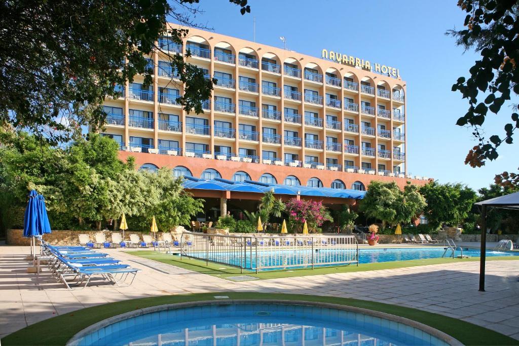 Navarria Blue Hotel Limassol Exterior foto